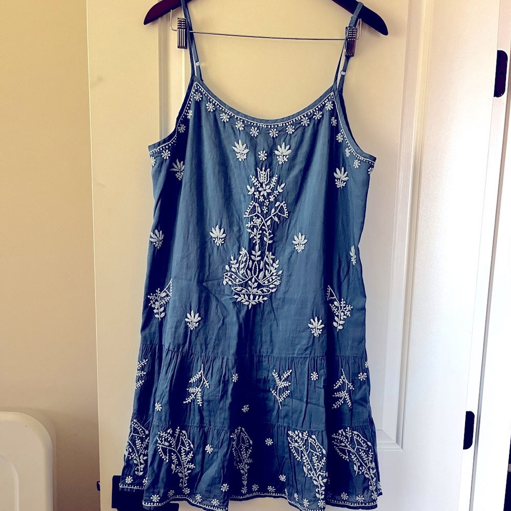 Roller rabbit spaghetti strap dress